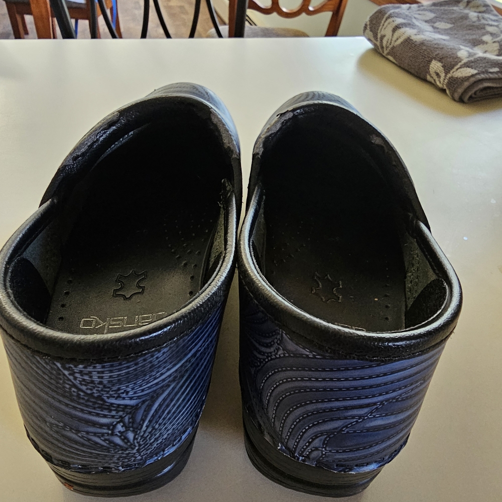 Dansko Blue Patterned Clogs - Picture 5 of 7
